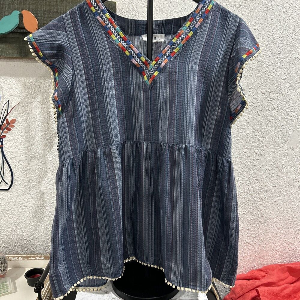 Anthropology Women's Short Sleeve Embroidered Shirt THML Flutter, Size L